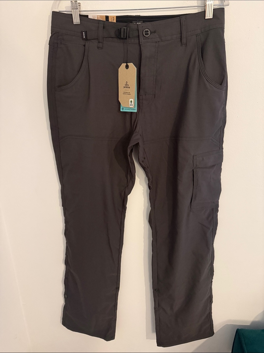 prAna Men Stretch Zion Pant II Hybrid Adventures Relaxed Cargo Pants 31/32 Gray
